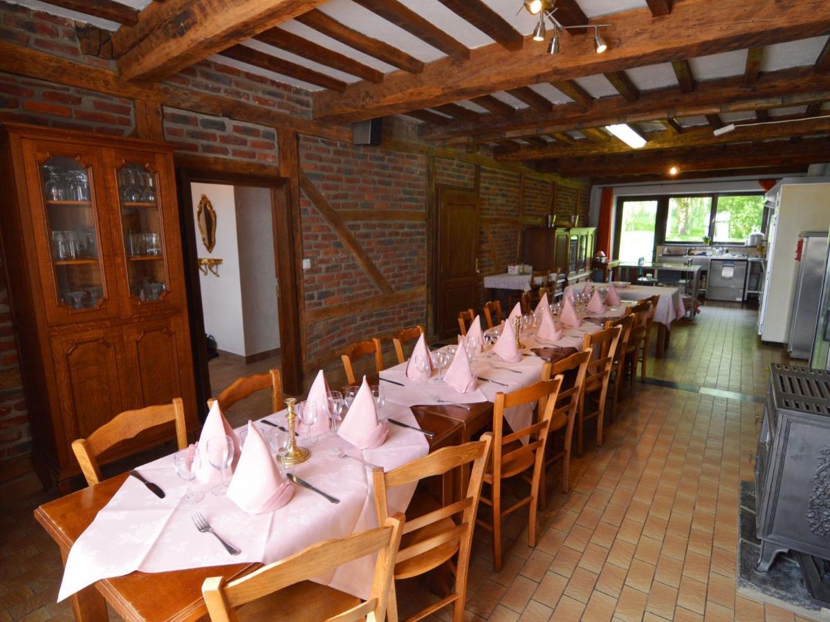 Inviting Holiday Home In Beauraing Honnay