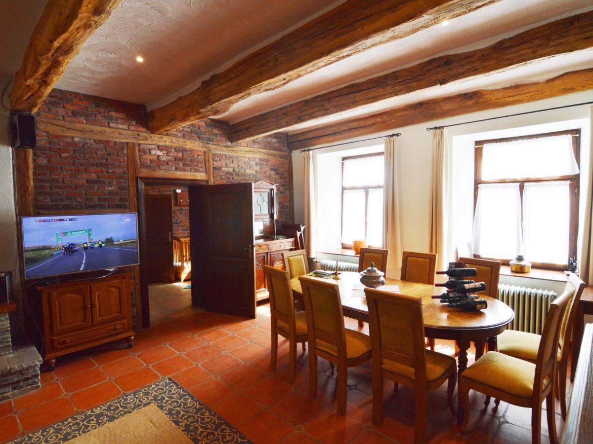 Inviting Holiday Home In Beauraing Holiday home *