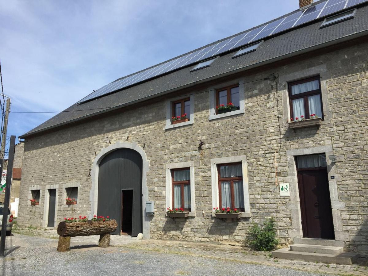 Inviting Holiday Home In Beauraing