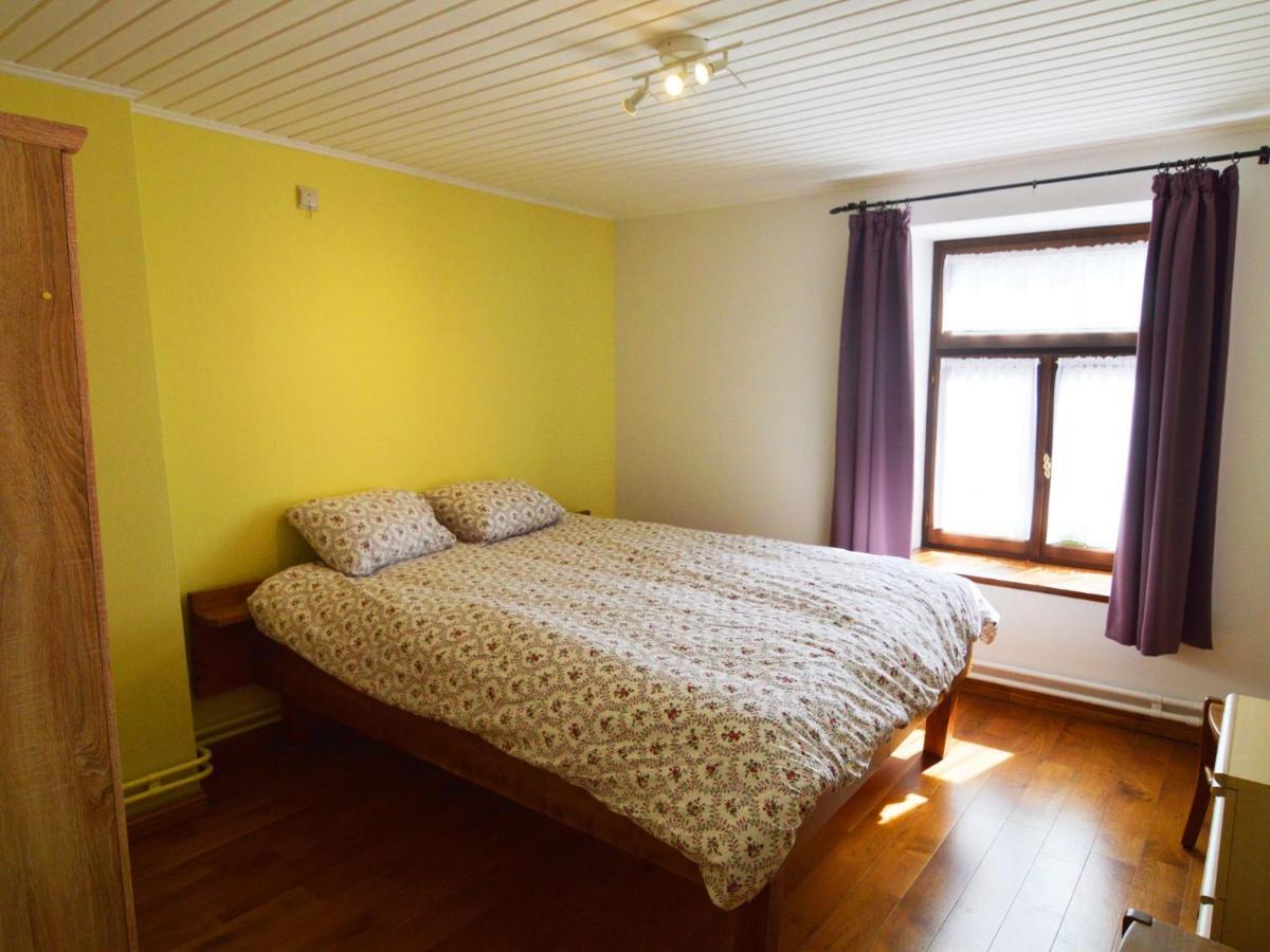 Holiday home Inviting Holiday Home In Beauraing *