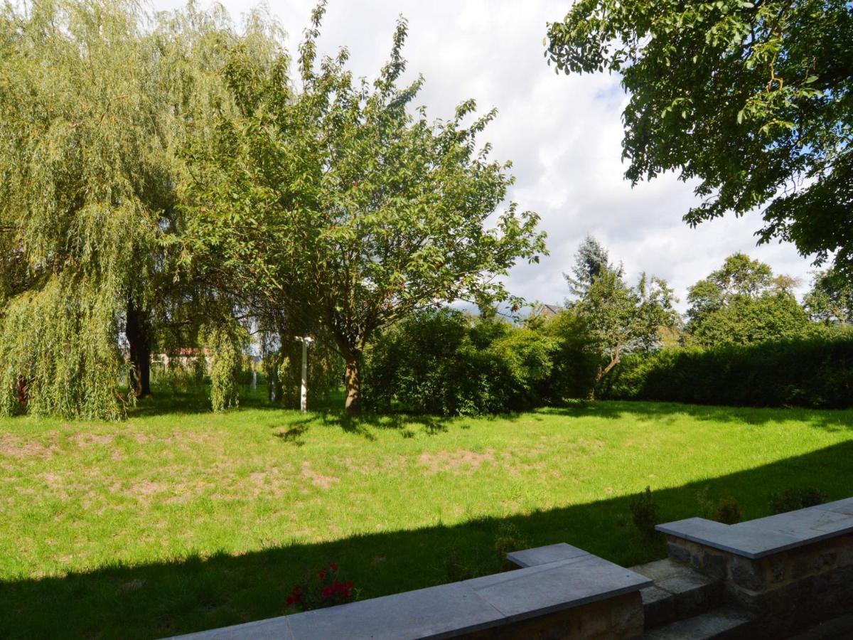 Inviting Holiday Home In Beauraing Holiday home *